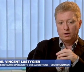 La cigarette électronique, miracle ou menace ?